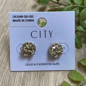 🎉HP🎉 City Sparkle Gold Nugget Stud Earrings 💗 Gold